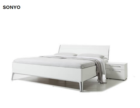 Sonyo + ledikant Nolte comforthoogtewit,poot aluminium,nachtkast 2 laden